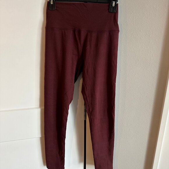 NWOT OFFLINE By Aerie OG High Waisted Legging Size M in Royal Berry - Picture 3 of 5